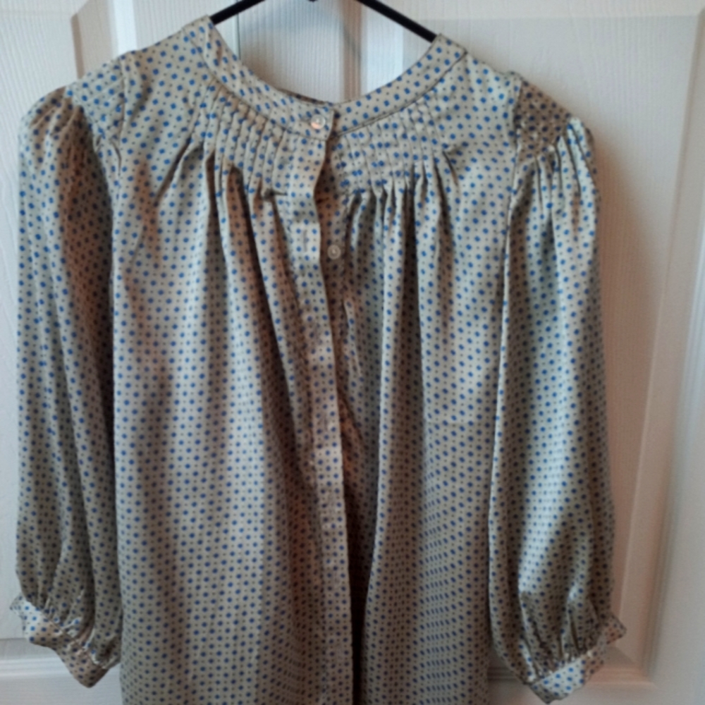 Creme Fraiche blouse size small